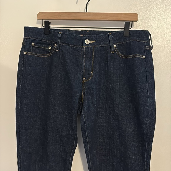 Levi’s Dark Wash Mid Rise Low Skinny Jeans 14P - Picture 2 of 10